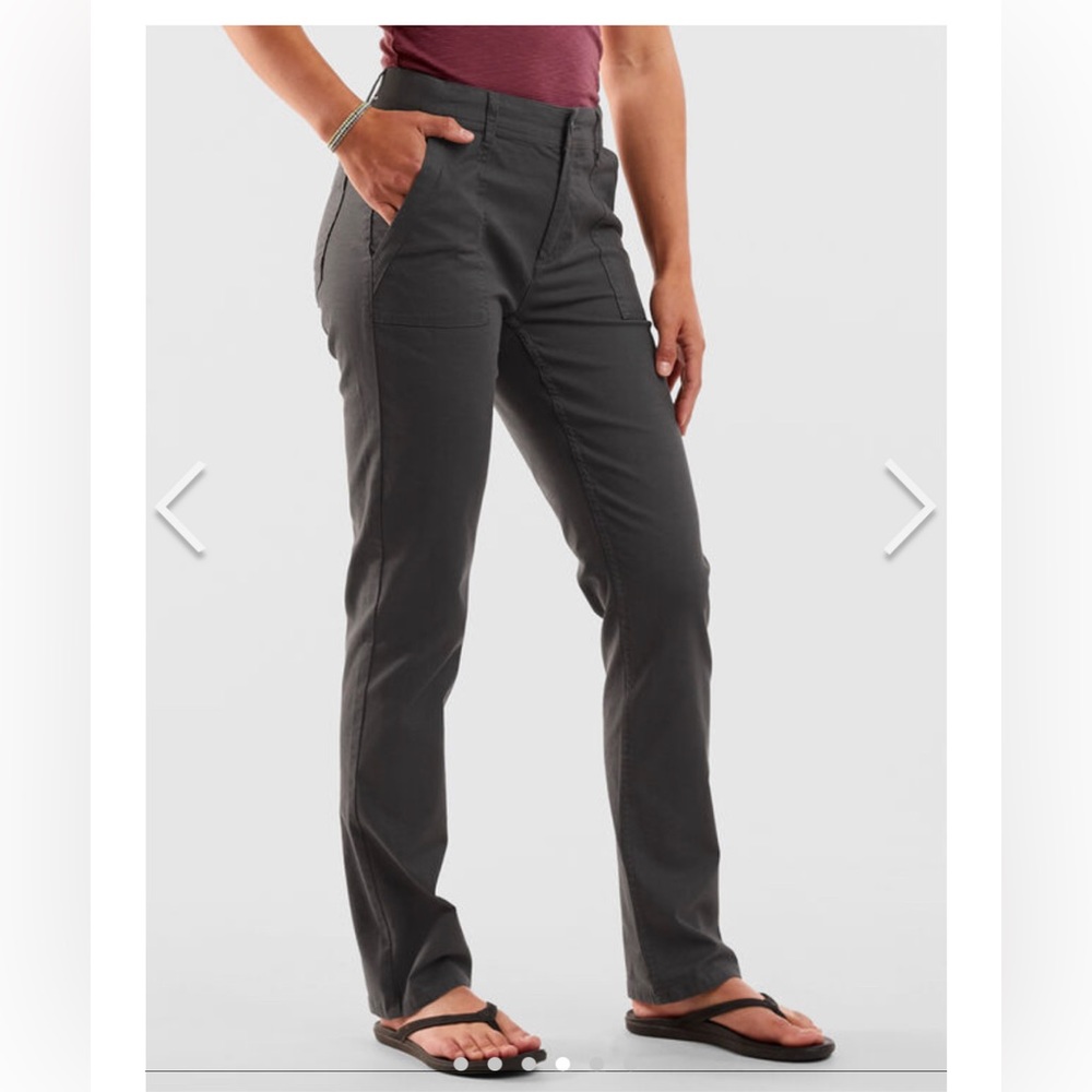 Toad&Co Miraculous Pants in size 4 Navy